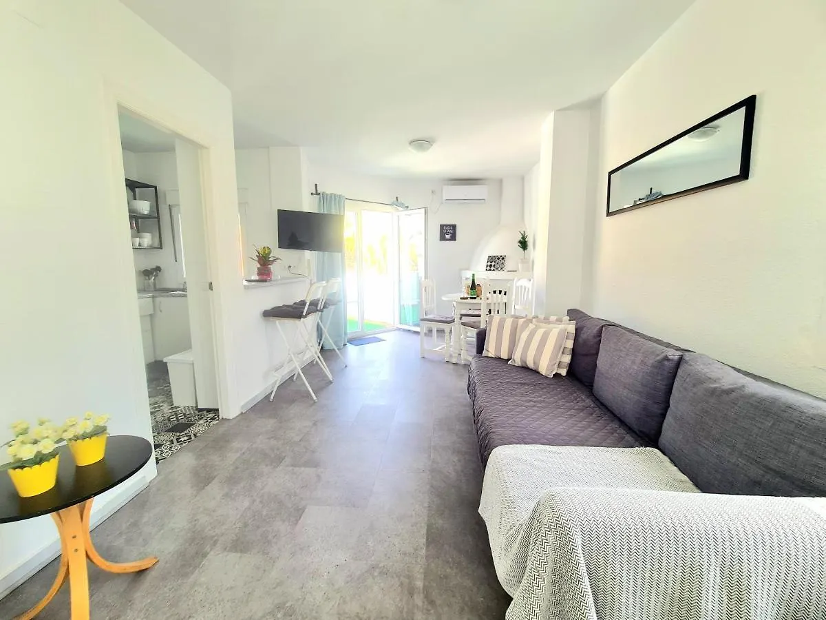 Apartamento Con Vistas Al Campo De Golf Y Piscina Apartment Fuengirola 0*,  Spain