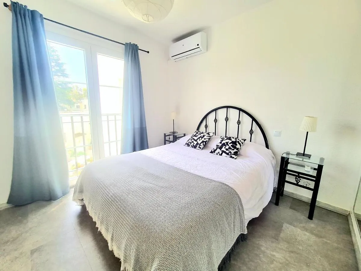 Apartamento Con Vistas Al Campo De Golf Y Piscina Apartment Fuengirola